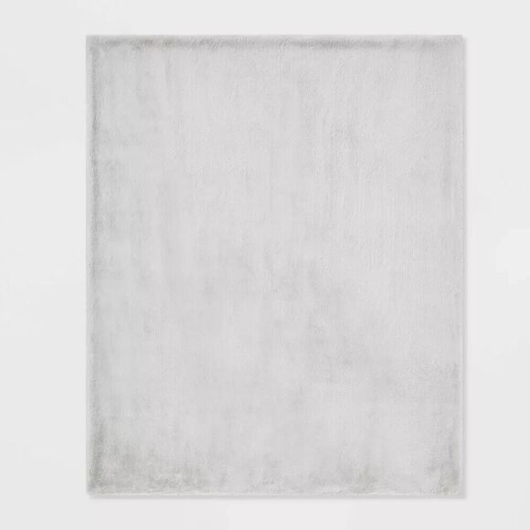 Faux Fur Soft Throw Blanket Threshold Light Gray (50" x 60") BRAND NEW SEALED!!! - Picture 3 of 4